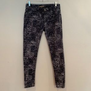 Romeo and Juliet Cuture jeans